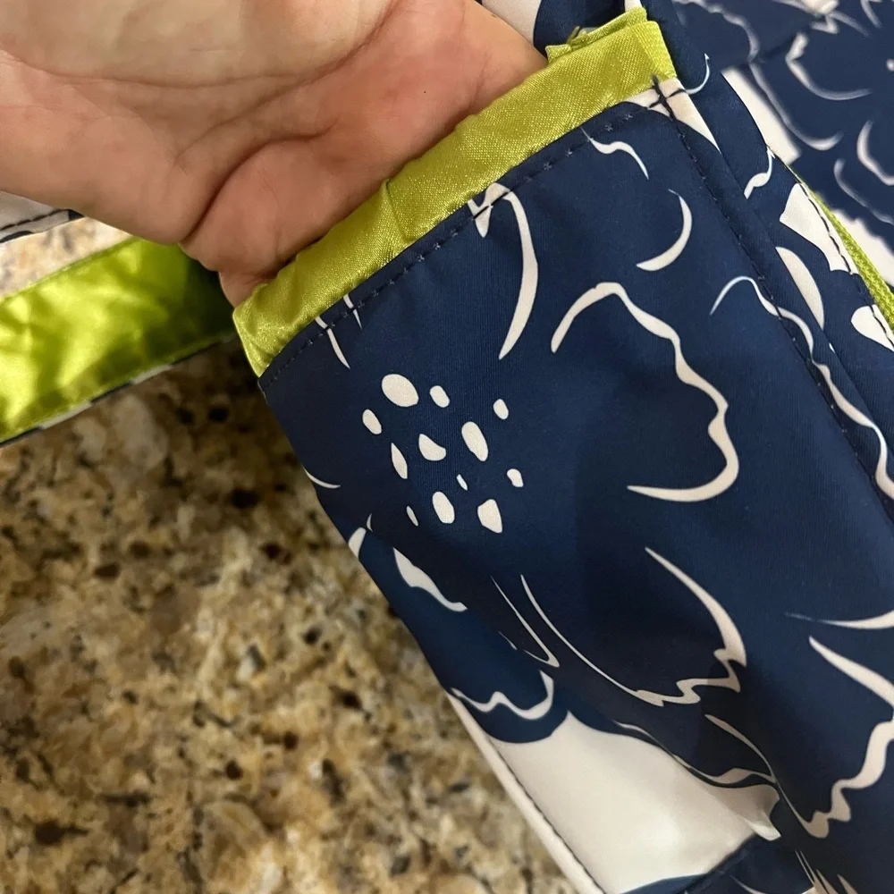 New - Ju-Ju-Be Navy and White Floral Baby Bag